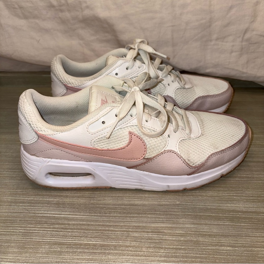 Nike Women's Air Max SC -size 8.5